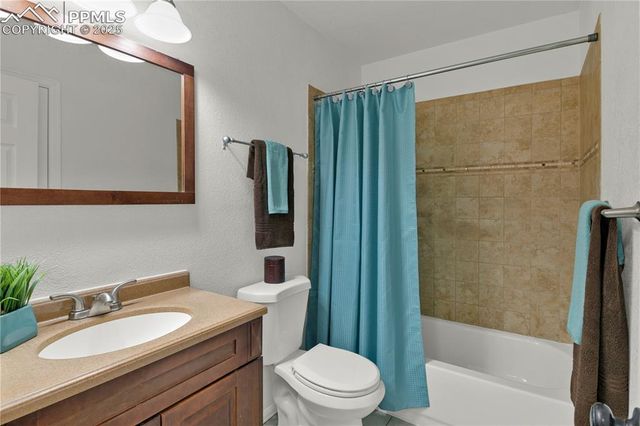 2480 Clarendon Drive, Colorado Springs, CO 80916