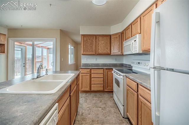 7119 Lone Eagle Lane, Colorado Springs, CO 80925