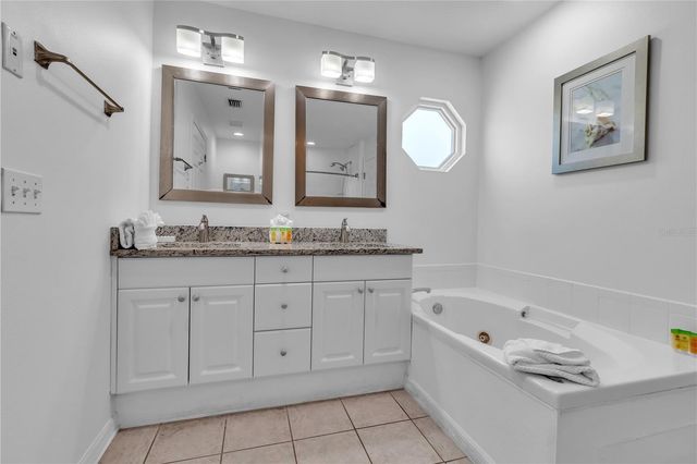 2300 AVENUE B, Bradenton Beach, FL 34217