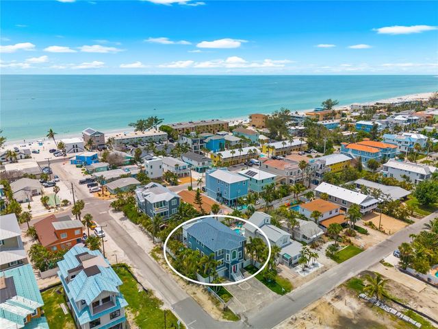 2300 AVENUE B, Bradenton Beach, FL 34217