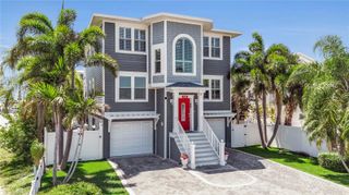 2300 AVENUE B, Bradenton Beach, FL 34217