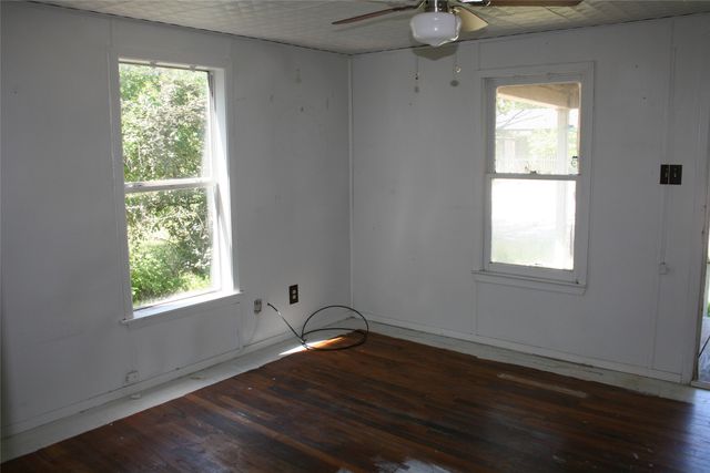 908 Franklin Street, Weatherford, TX 76086