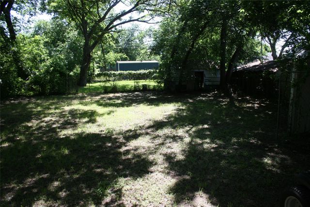 908 Franklin Street, Weatherford, TX 76086