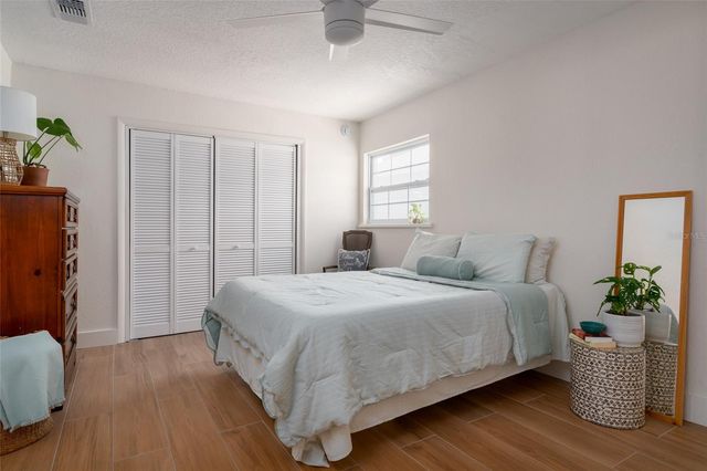 2660 FAIRWAY AVENUE S, St Petersburg, FL 33712