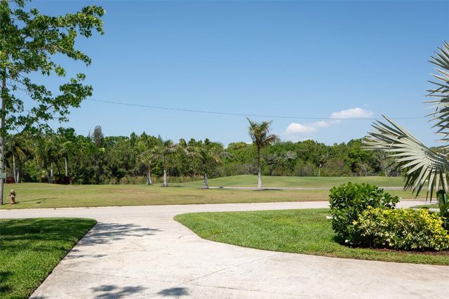 2660 FAIRWAY AVENUE S, St Petersburg, FL 33712