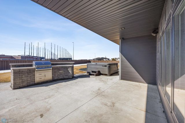 3291 Timber Creek Circle S, Fargo, ND 58104