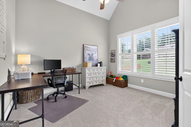 11 Lodgepole Pine Court, Newnan, GA 30265