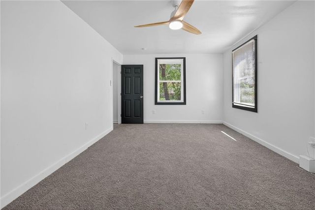 6315 E Red Bridge Road, Kansas City, MO 64134