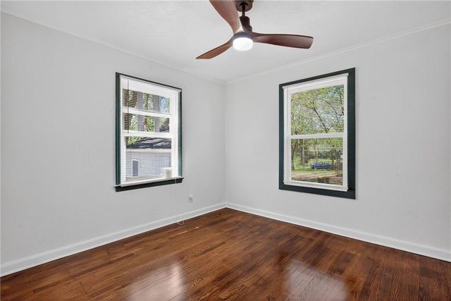 6315 E Red Bridge Road, Kansas City, MO 64134
