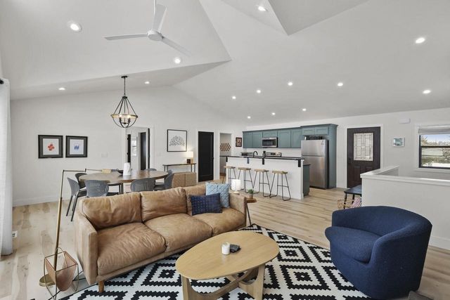 N8620 N Log Cabin Court, New Lisbon, WI 53950