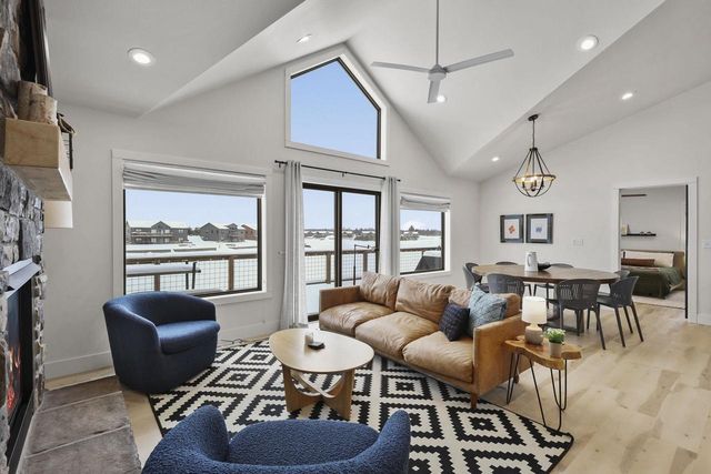 N8620 N Log Cabin Court, New Lisbon, WI 53950