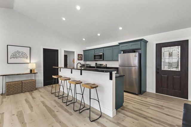 N8620 N Log Cabin Court, New Lisbon, WI 53950