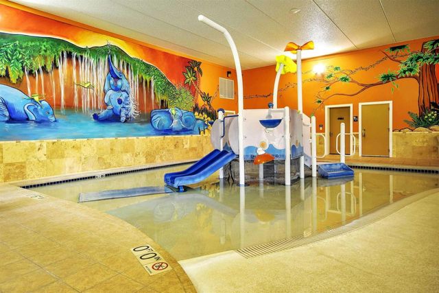 N8620 N Log Cabin Court, New Lisbon, WI 53950