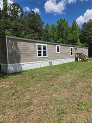 7647 Dunn Road, Godwin, NC 28344