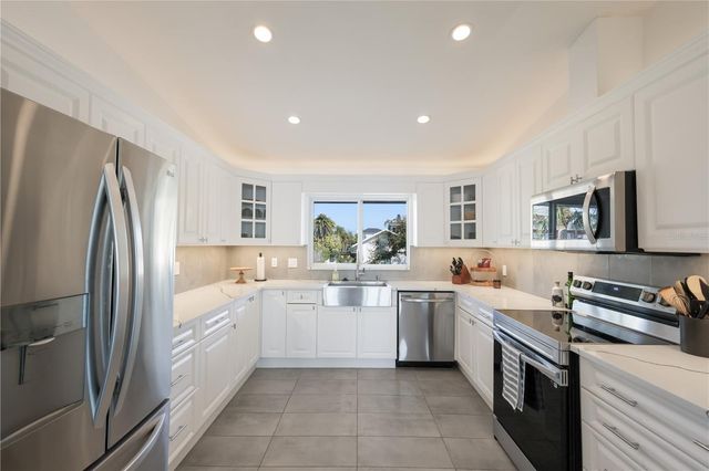 3908 BAYSIDE DRIVE, Bradenton, FL 34210