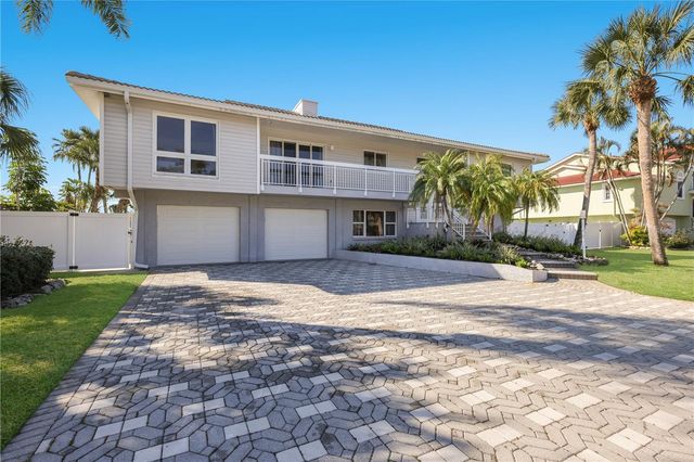 3908 BAYSIDE DRIVE, Bradenton, FL 34210