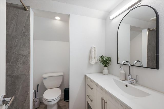 3908 BAYSIDE DRIVE, Bradenton, FL 34210