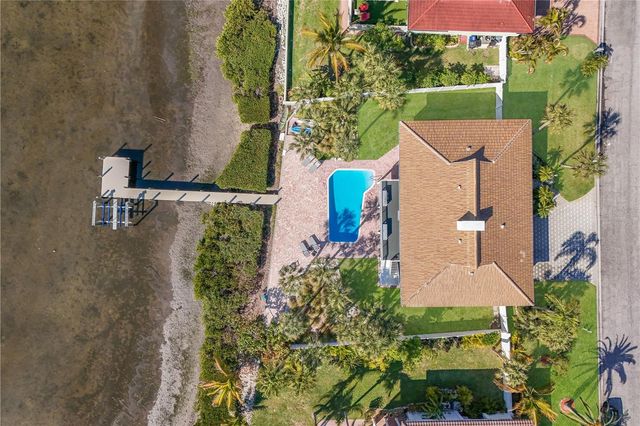 3908 BAYSIDE DRIVE, Bradenton, FL 34210