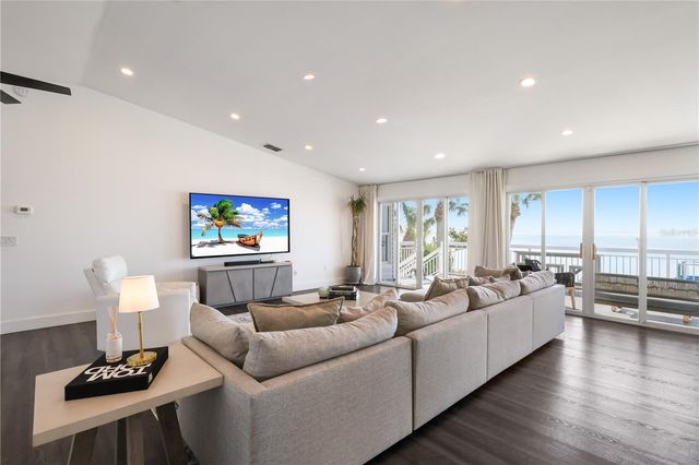 3908 BAYSIDE DRIVE, Bradenton, FL 34210