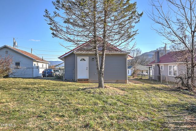 410 West Highland Road, Johnson City, TN 37604