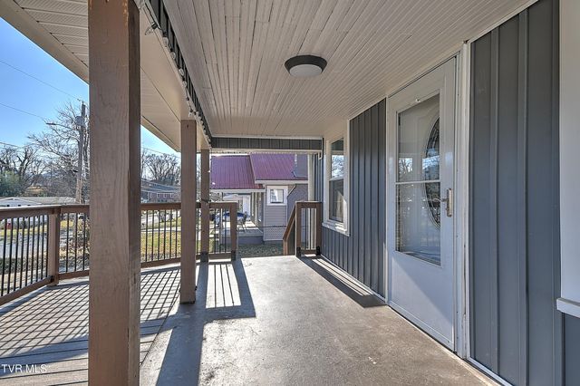 410 West Highland Road, Johnson City, TN 37604