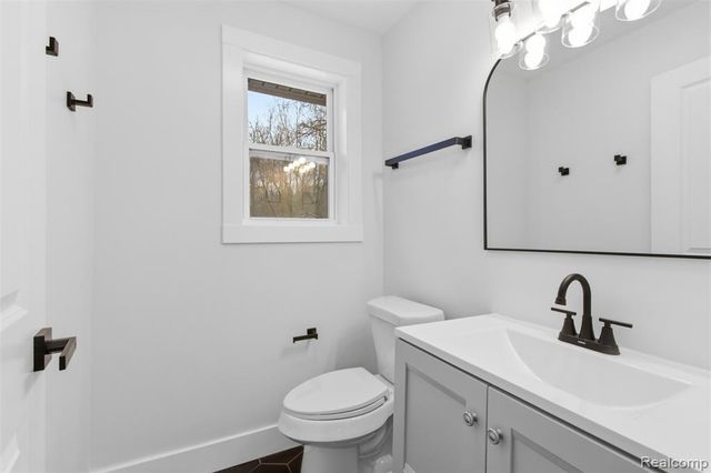 23157 Karr Road, Belleville, MI 48111