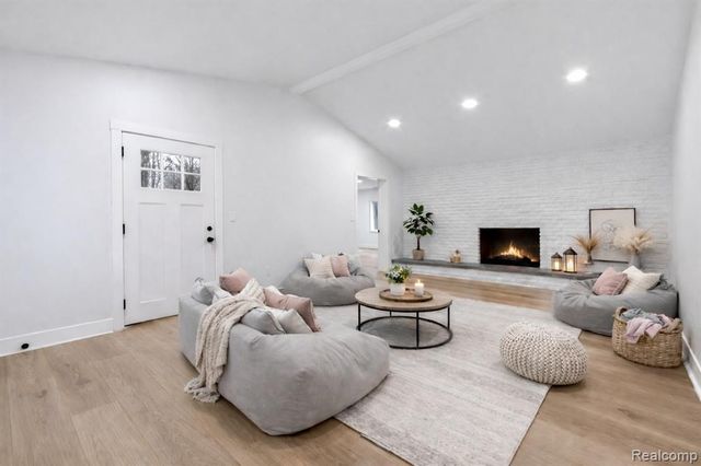 23157 Karr Road, Belleville, MI 48111