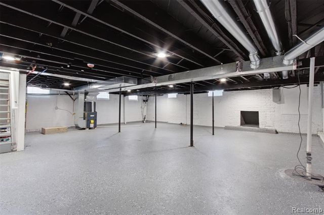 23157 Karr Road, Belleville, MI 48111