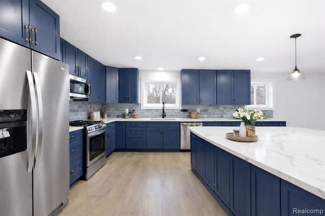 23157 Karr Road, Belleville, MI 48111