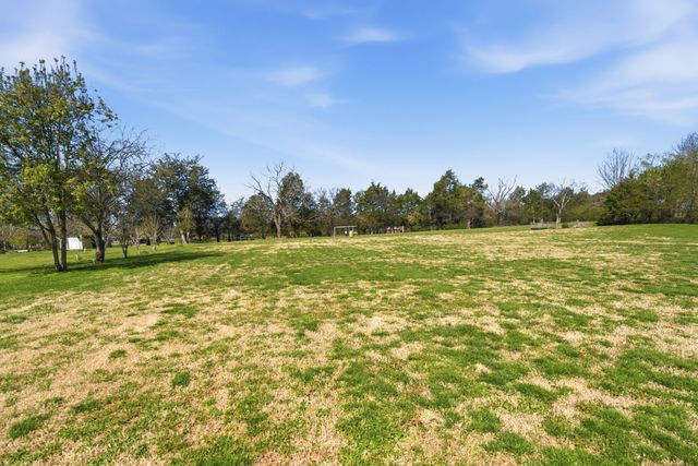 7425 Catherine St, Murfreesboro, TN 37129