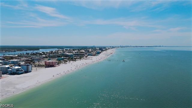 655 Matanzas CT, Fort Myers Beach, FL 33931