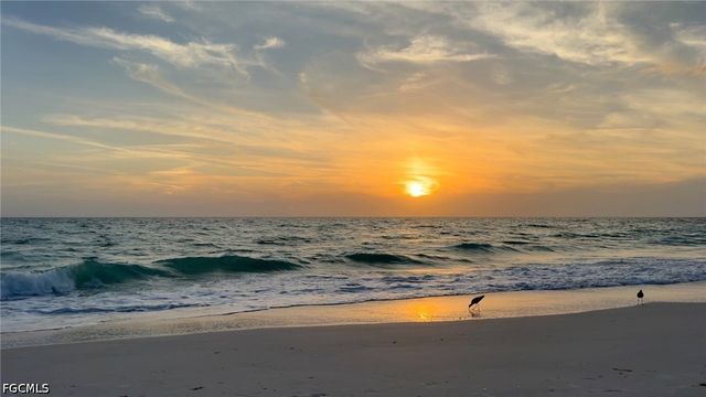 655 Matanzas CT, Fort Myers Beach, FL 33931