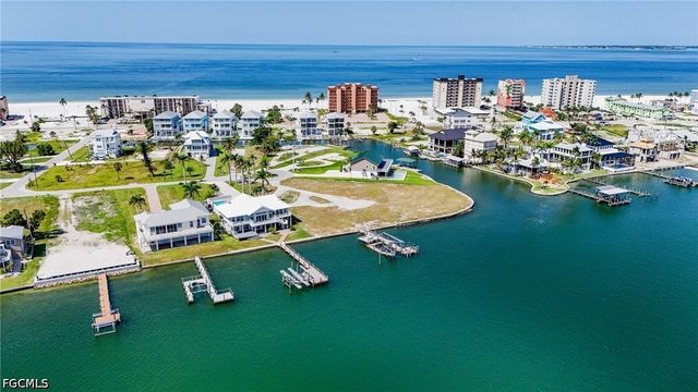 655 Matanzas CT, Fort Myers Beach, FL 33931