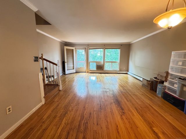 141 worth Avenue, Hamden, CT 06518