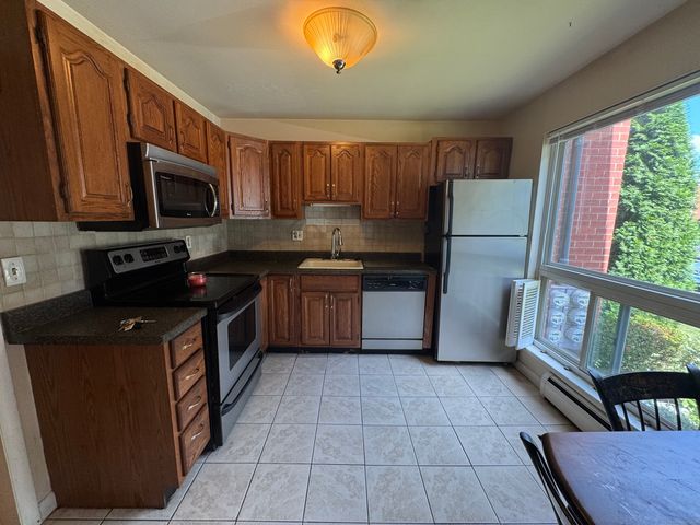 141 worth Avenue, Hamden, CT 06518