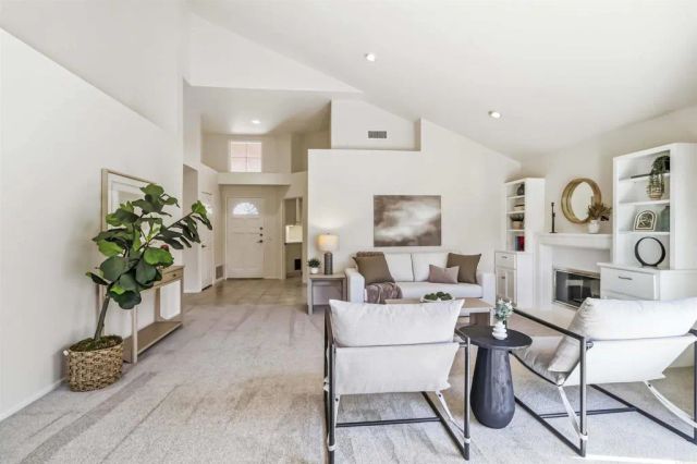 1260 Via Portofino, San Marcos, CA 92078