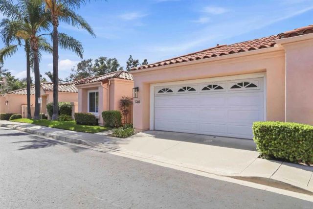1260 Via Portofino, San Marcos, CA 92078
