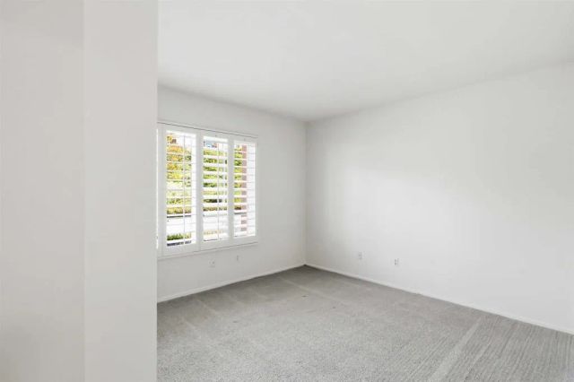 1260 Via Portofino, San Marcos, CA 92078