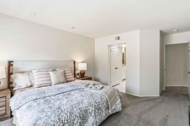 1260 Via Portofino, San Marcos, CA 92078