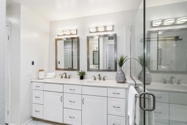 1260 Via Portofino, San Marcos, CA 92078