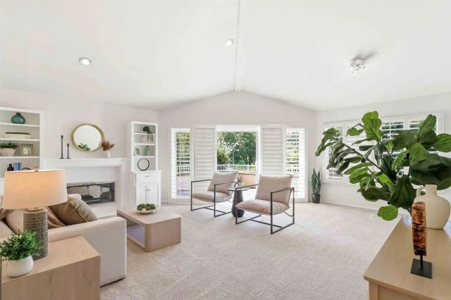 1260 Via Portofino, San Marcos, CA 92078