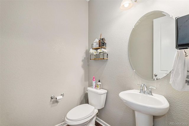 7792 S Quantock Way, Aurora, CO 80016