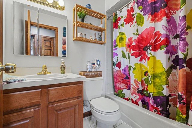 3377 Greenmount Drive, Green Twp, OH 45248