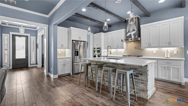 2617 Wolf Lair, New Braunfels, TX 78132