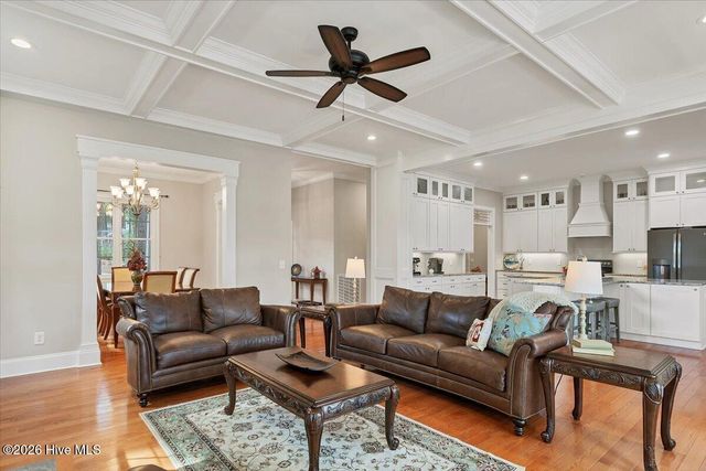 9 Banning Drive, Whispering Pines, NC 28327