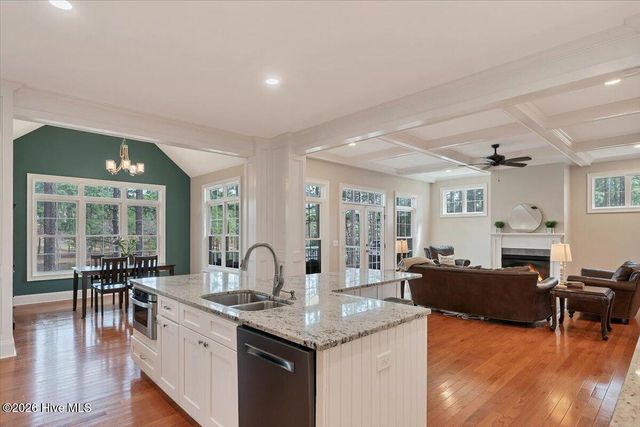 9 Banning Drive, Whispering Pines, NC 28327