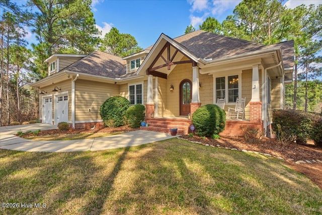 9 Banning Drive, Whispering Pines, NC 28327