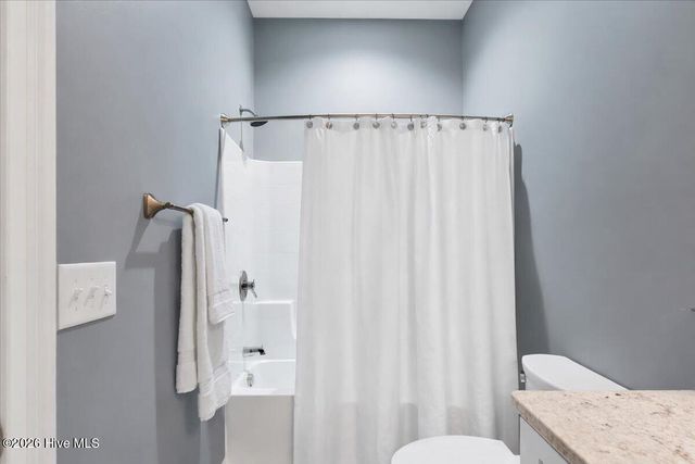 9 Banning Drive, Whispering Pines, NC 28327