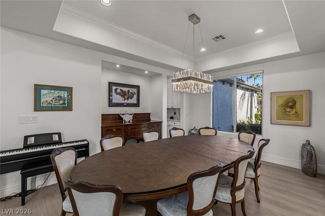 1901 Newport Bay Drive, Las Vegas, NV 89117