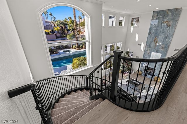 1901 Newport Bay Drive, Las Vegas, NV 89117